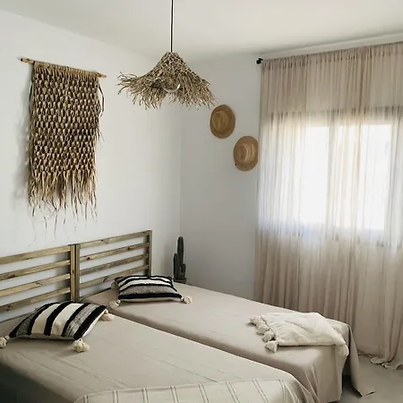 Appartamento 3 Bedroom Ocean Shore Tenerife Puerto de Santiago (Tenerife)