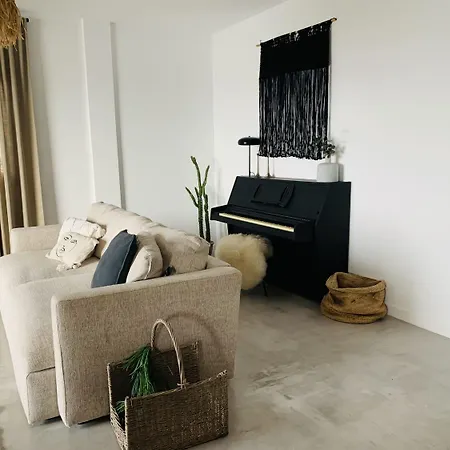 3 Bedroom Ocean Shore Tenerife Puerto de Santiago (Tenerife)
